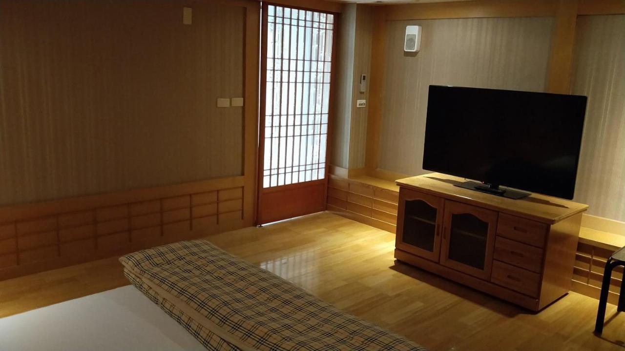 Wen Mei Motel Nantou Eksteriør billede